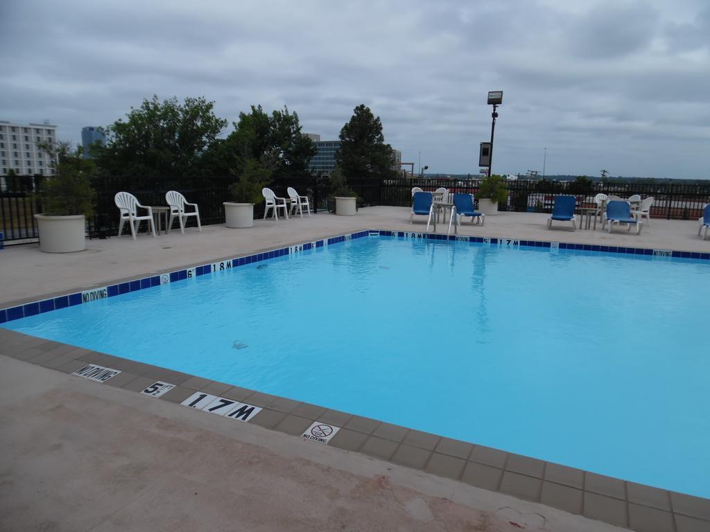 Comfort Inn & Suites Presidential Little Rock Exterior photo