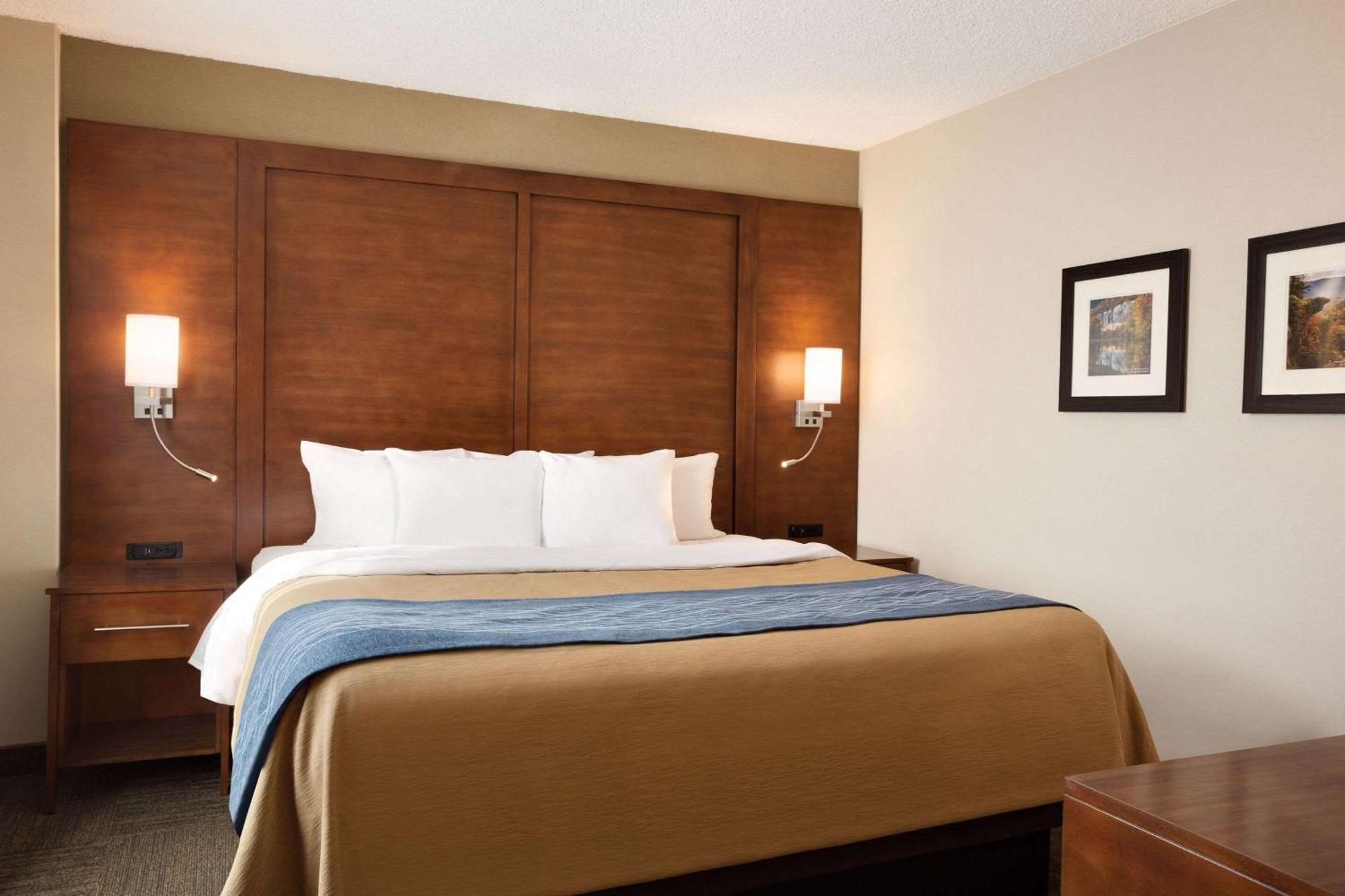 Comfort Inn & Suites Presidential Little Rock Exterior photo